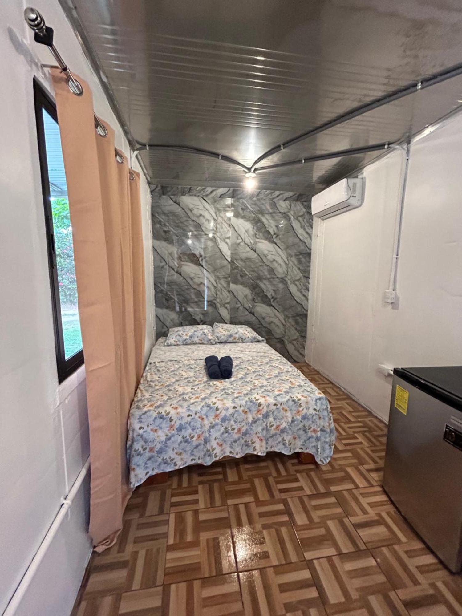 Ballena Oasis Homes & Glamping Uvita Exterior foto
